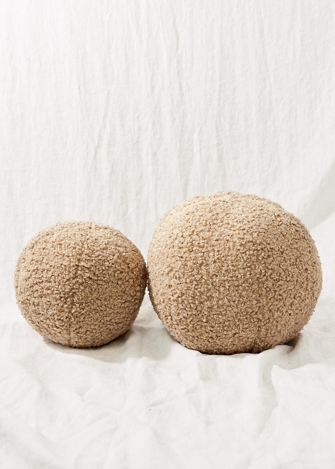 Poodle Ball - Latte