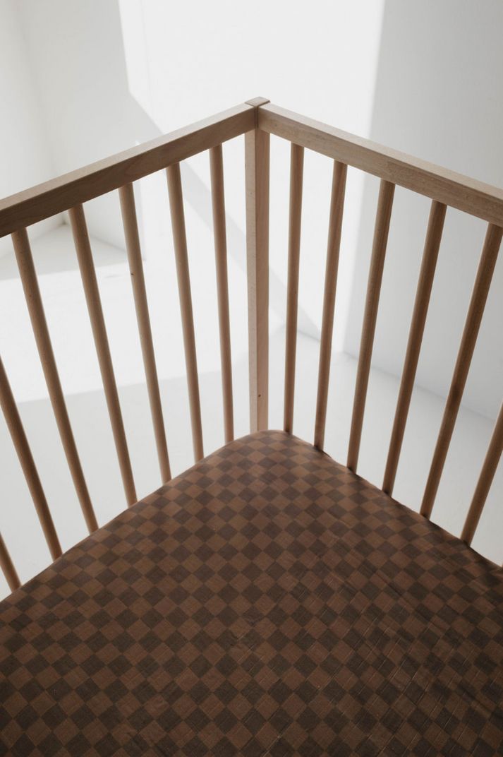 Baby's Room - Faded Brown Checkerboard Crib Sheet